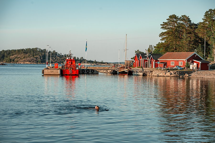 Two people bathing